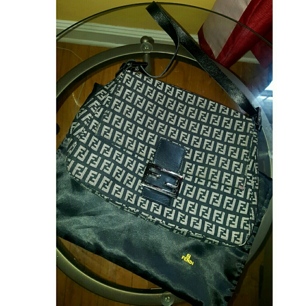 Fendi Shoulder Bag